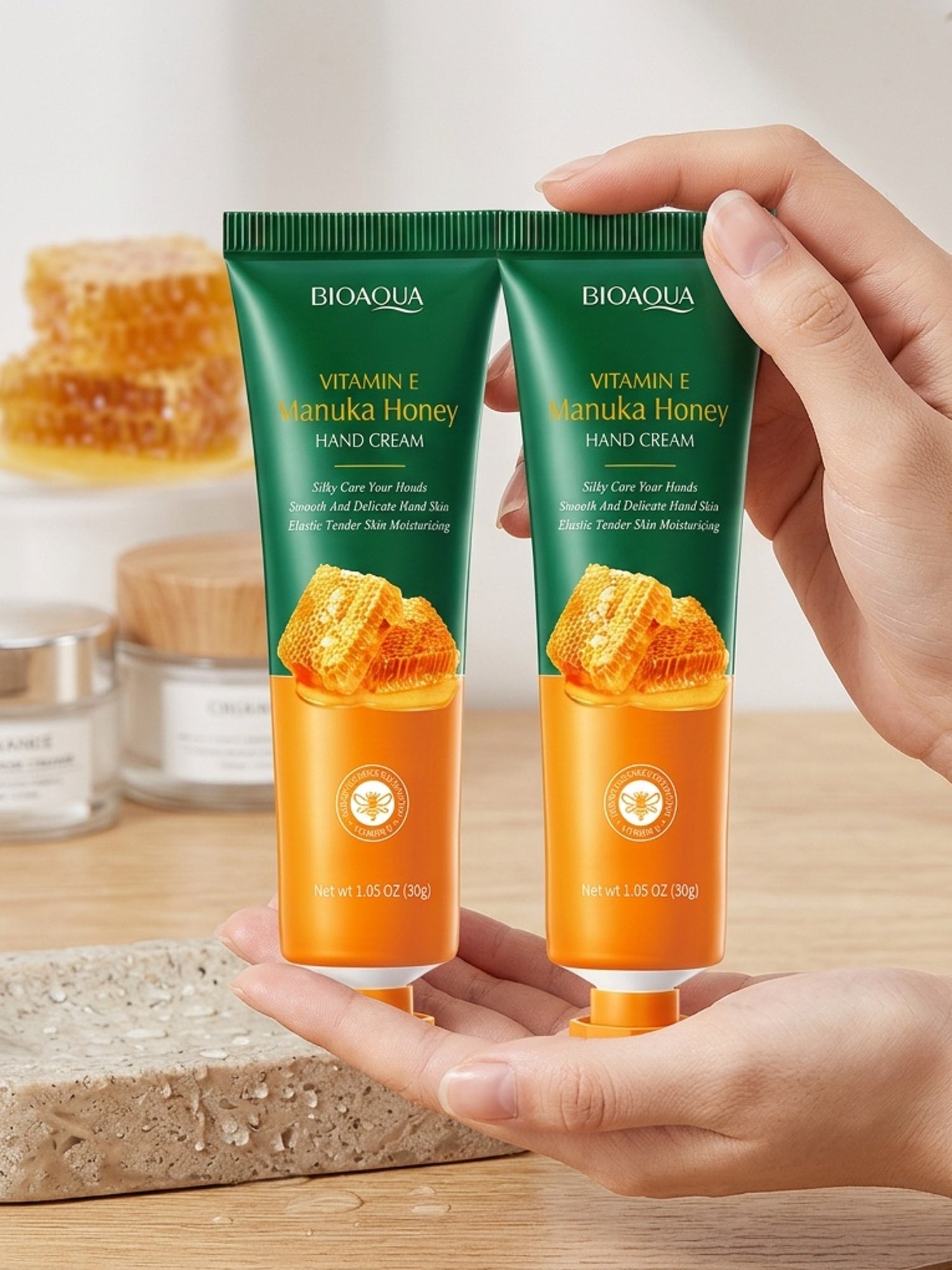 Honey Hand Cream, Brightening And, Vitamin E Hand Cream, Honey Moisturizing And Hydrating, Nourishing And Hydrating, Anti-Dry, Hydrating And Tender Skin, Fresh And Non-Greasy, Anti-Freezing And Anti-Cracking