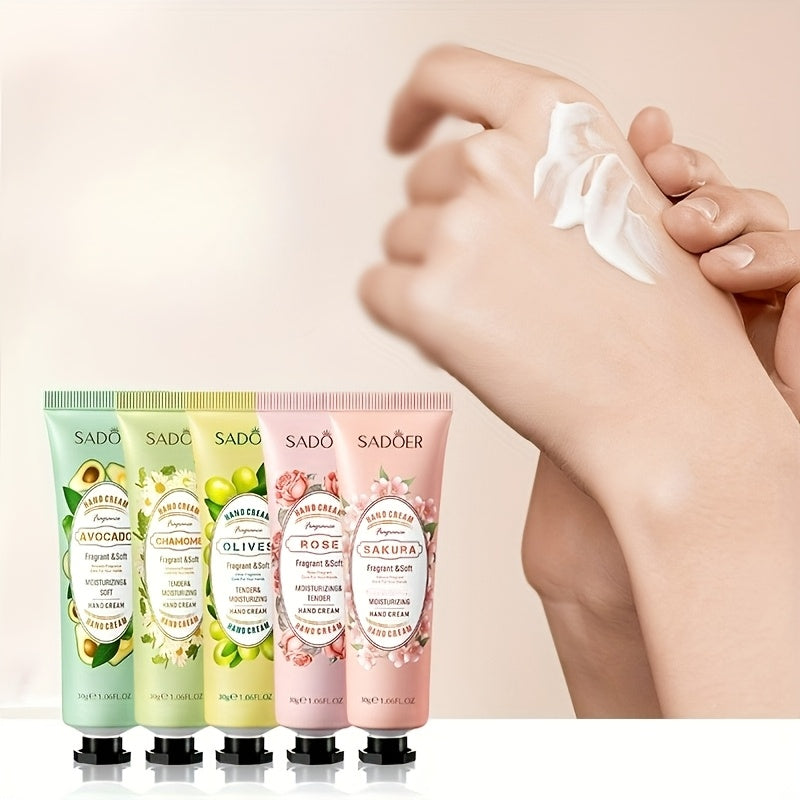 Fruit Hand Cream Travel Essay Small Pack Portable, Moisturizing, Refreshing, Non-Greasy, Portable, Compact And Portable